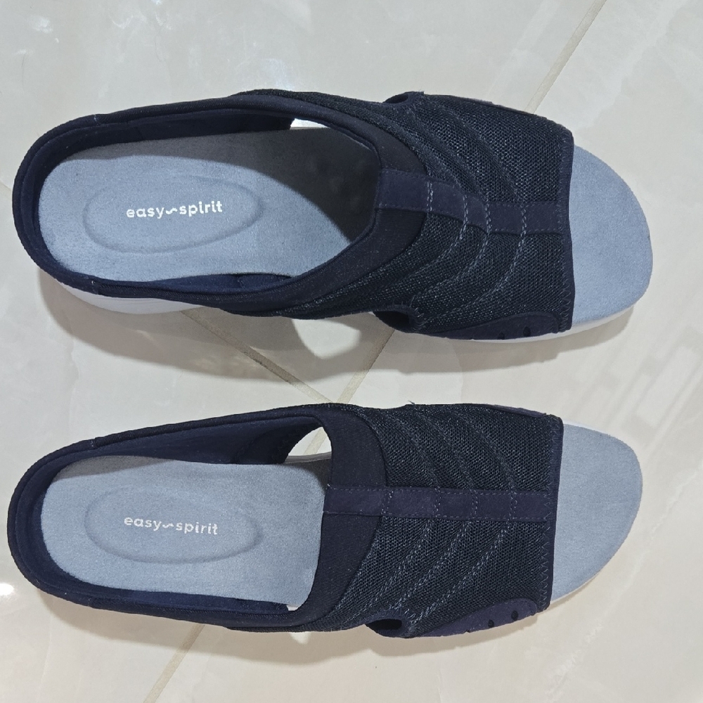 Easy Spirit Women's 9.5W Navy Traciee Slide Sandals